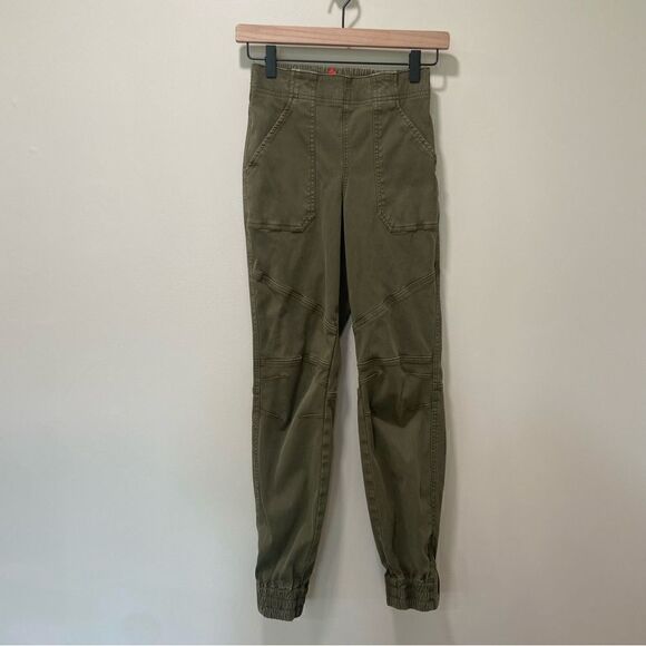 Spanx Stretch Twill Cargo Jogger in Olive sz XS - Picture 3 of 8